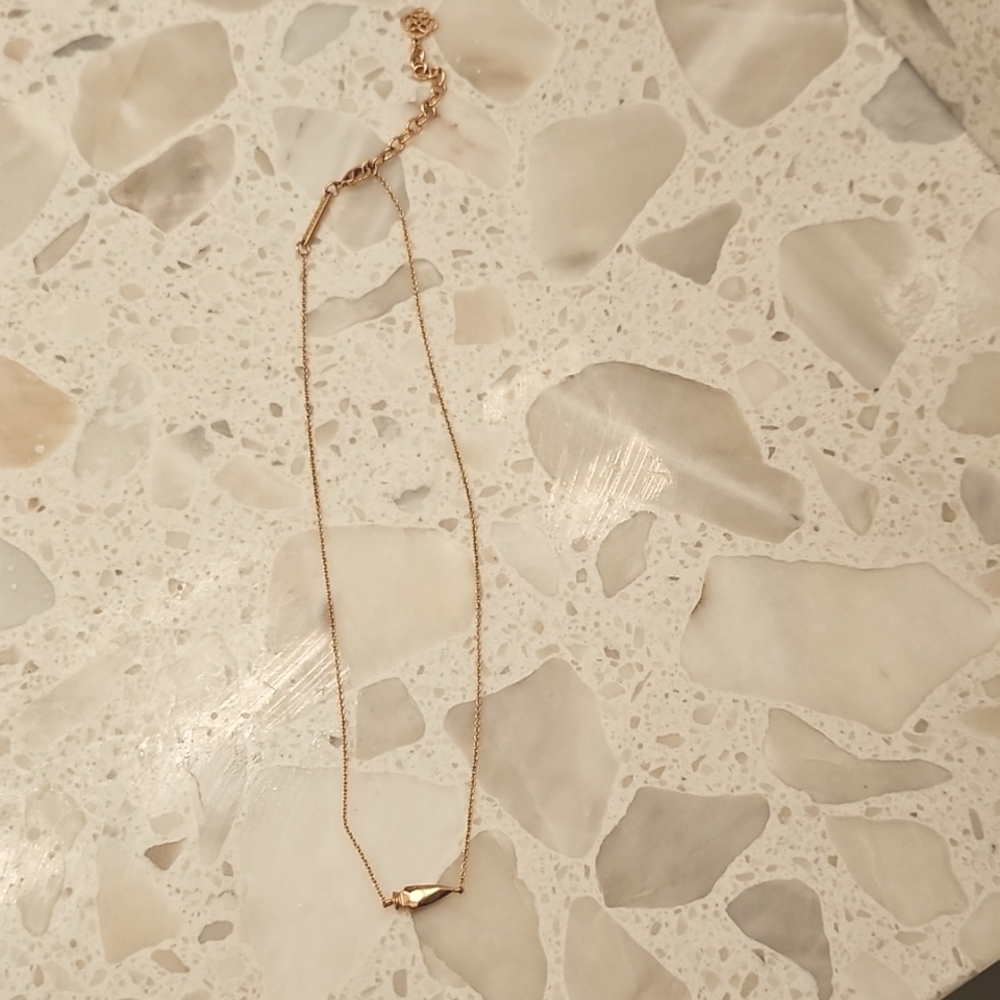 Elegant Rose Gold Necklace